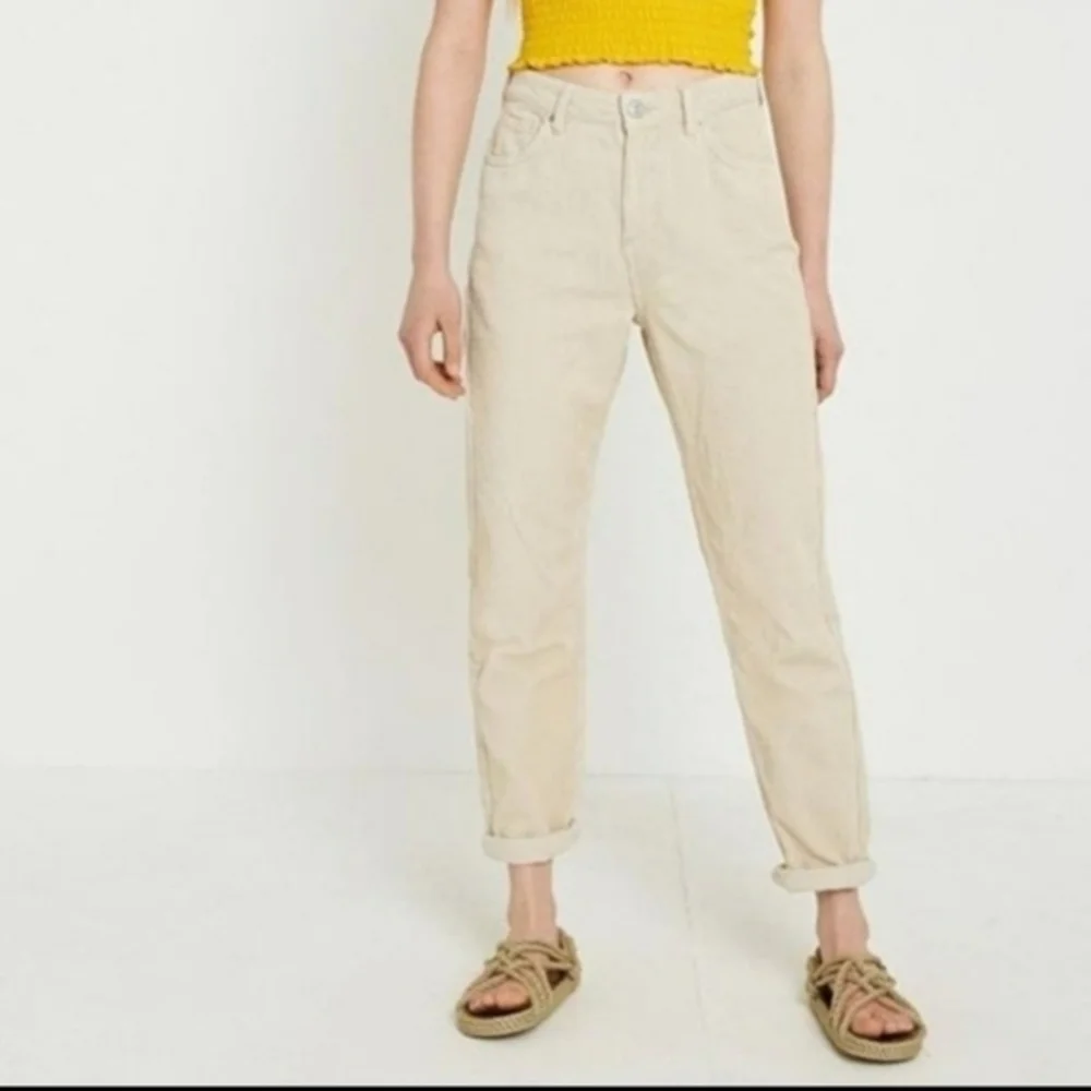 Urban Outfitters,BDG High-rise Baggy corduroy pants,28 - Picture 2 of 16